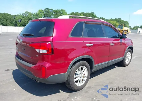 2015 Kia Sorento Lx V6 z USA, uszkodzony, nr VIN 5XYKT4A72FG629751